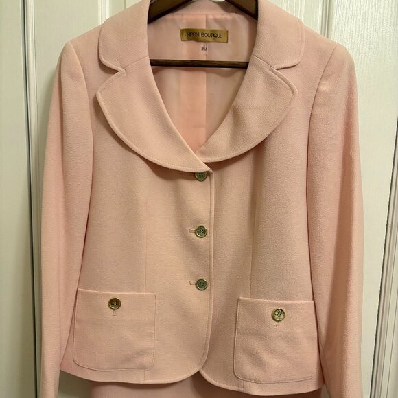 Albert Nipon Pink "Jackie O" Style Suit NWT - Picture 1 of 6